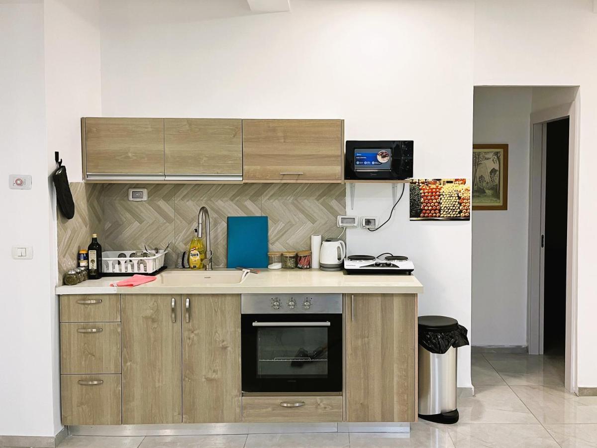 A Cozy 2Bdrm Home In Wadi-Nisnas Haifa Eksteriør billede
