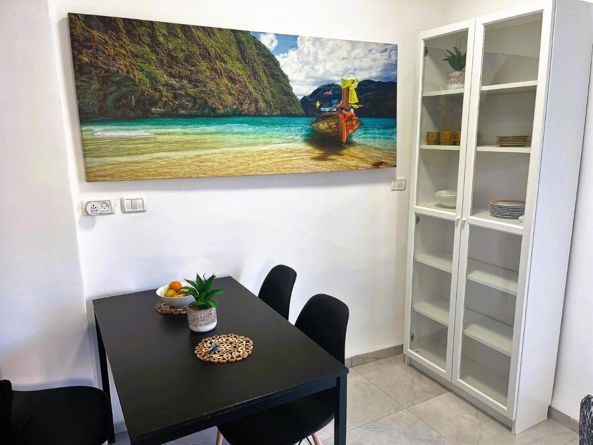 A Cozy 2Bdrm Home In Wadi-Nisnas Haifa Eksteriør billede